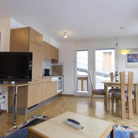 Apartment Fee-rien 1- Og *